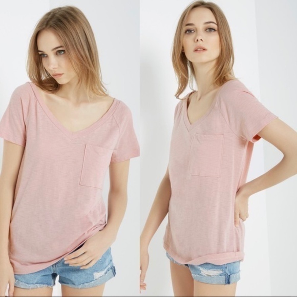 Soprano Pink Short Sleeve V-Neck Pocket T-Shirt